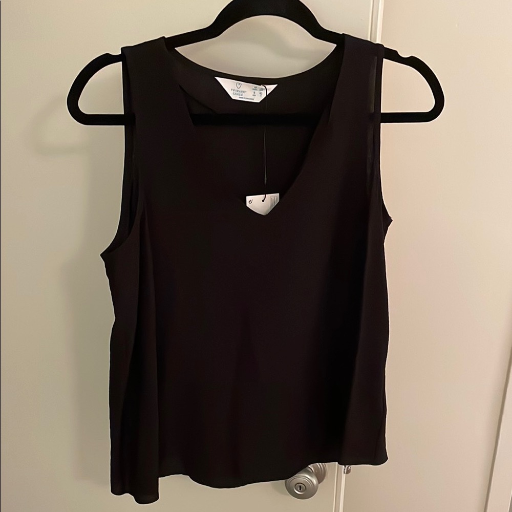 Women's Black Sleeveless Top